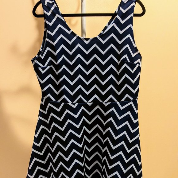 Skater Style Chevron Print Dress - Picture 1 of 2